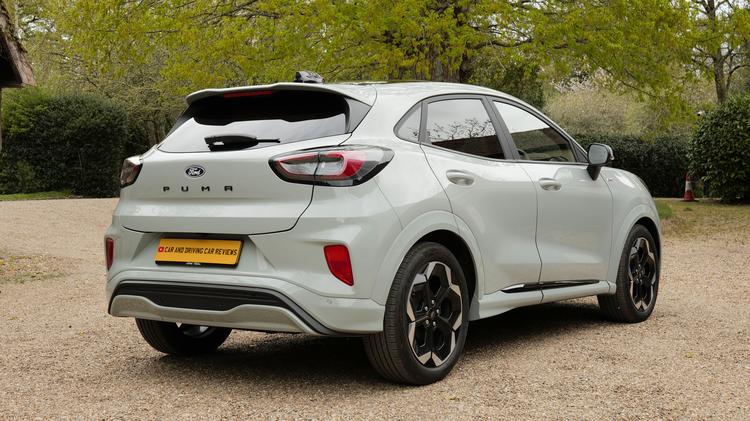 FORD PUMA HATCHBACK 1.0 EcoBoost Hybrid mHEV Titanium 5dr